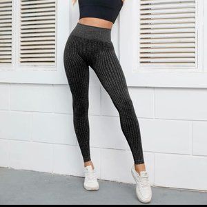 Ribbed leggings